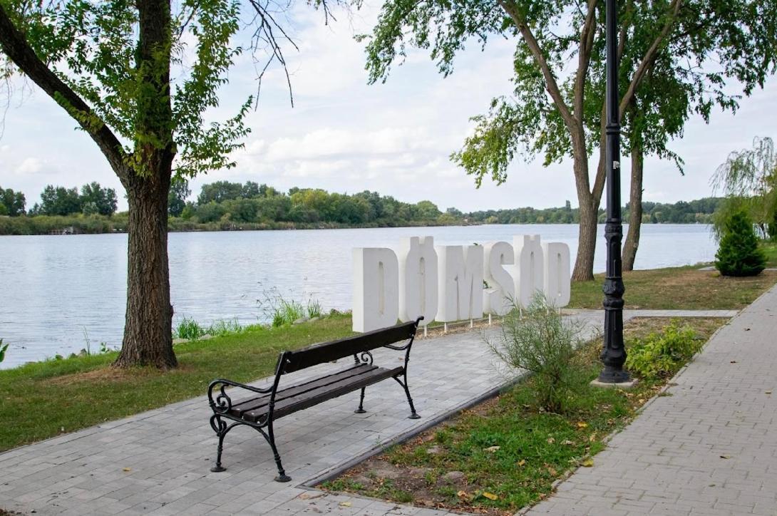 Sello Szabadidocentrum Domsod Dış mekan fotoğraf